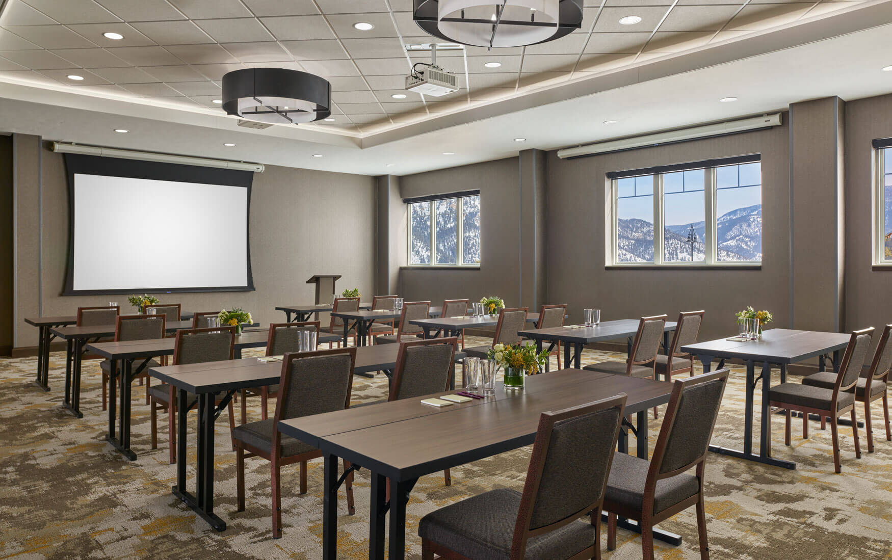 Sapphire Meeting Room set-up classroom style